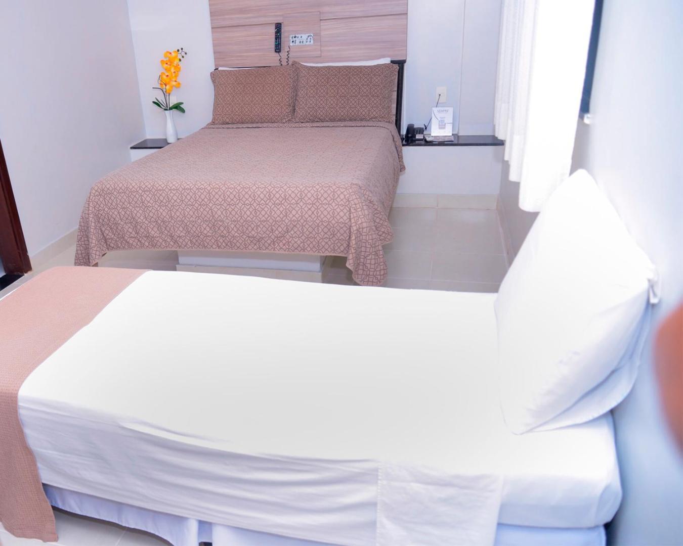 Hotel Sempre Executive Salvador Extérieur photo